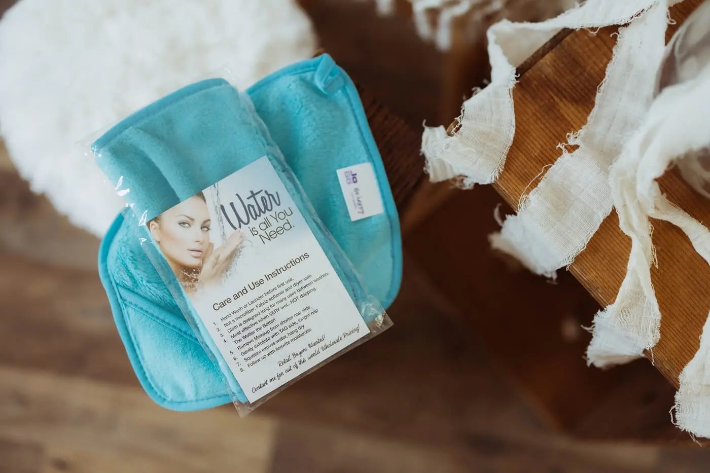 Turquoise Jo On the Go Makeup Remover Cloth